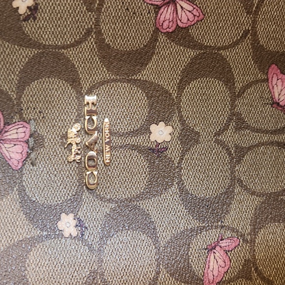 Coach Butterly Bucket Bag - Picture 2 of 4